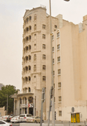 Gents Salon For Rent In Four Star Hotel  Low Price - Bulk Rent Units in Fereej Bin Mahmoud South