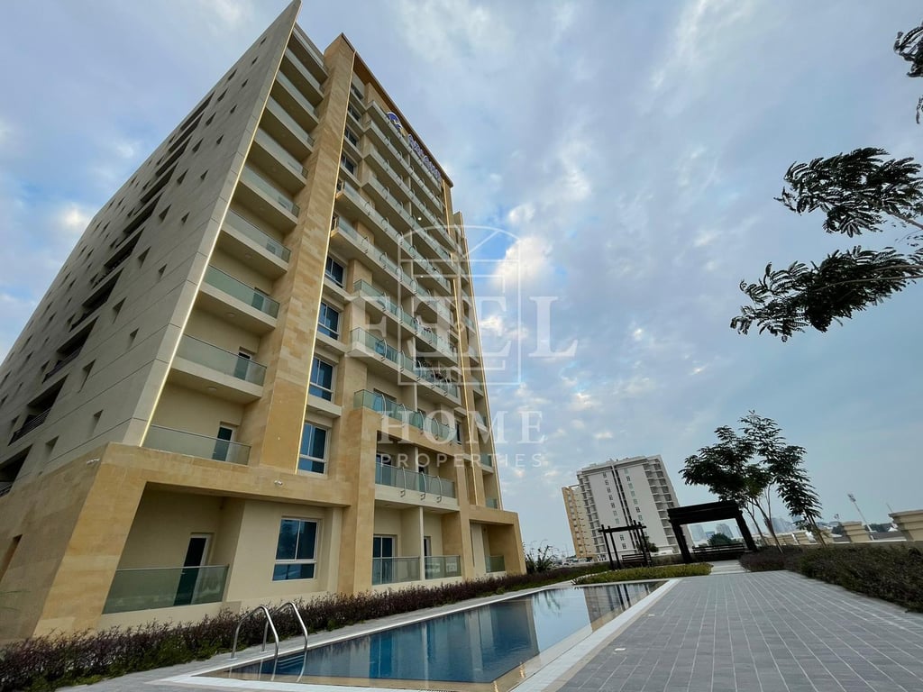 ULTRA MODERN | BRAND NEW Fully Furnished 2 BED