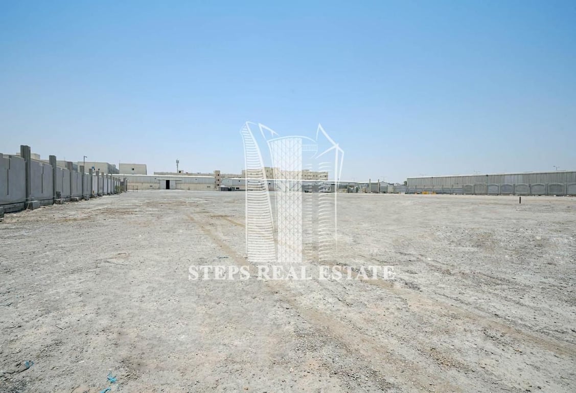 Open yard Land for Rent in industrial area - Plot in Industrial Area