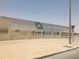 Brand New Big Warehouse -   Birkat Al Awamer Area. - Warehouse in East Industrial Street