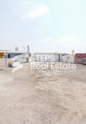 Huge Open Yard with 750 SQM Store & Rooms - Warehouse in Industrial Area