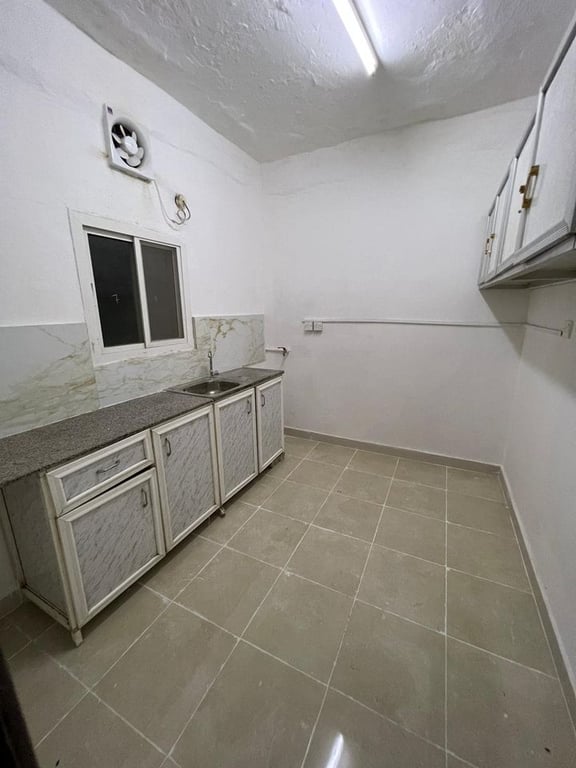 Small Villa 2BHK For Rent In Gharrafa