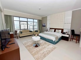 Luxury studio@ corniche+ free housekeeping - Studio Apartment in Banks Street