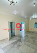 Modern 5BR Compound Villa with backyard - Villa in Al Hilal