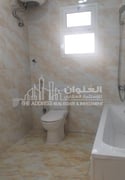 Standalone Villa - UF 6 Master Bedrooms - Villa in Al Hanaa Street