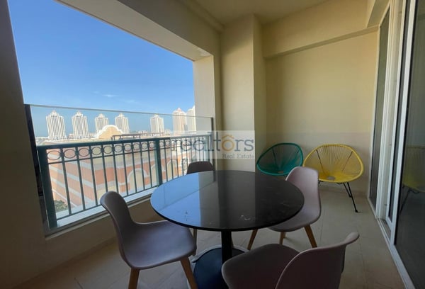 2 Bedroom Apartment Is A Luxurious And Fully Furnished - Apartment in Viva East