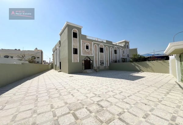 Stand Alone 5BR Villa In Hilal Area For Rent - Villa in Al Hilal East