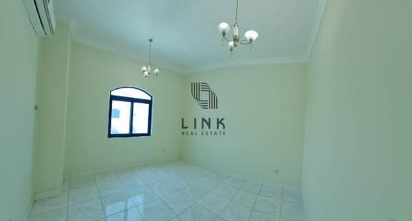 Compound Villa 5 Bedrooms Great Amenities Hilal - Compound Villa in Al Hilal West