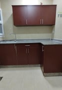 |1BHK| unfurnished for family includings kharama - Apartment in Umm Ghuwailina