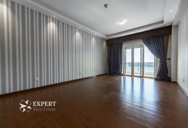 Luxury Chalet Apt With Big Balcony N Full Sea View - Apartment in Viva Bahriyah