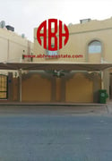 HUGE VILLA FOR SALE | BIG LAYOUT | PRIVATE GARAGE - Villa in Al Nuaija Street