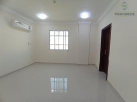 Spacious 2 BHK For Ideal Families like Brand New - Apartment in Al Muntazah Street