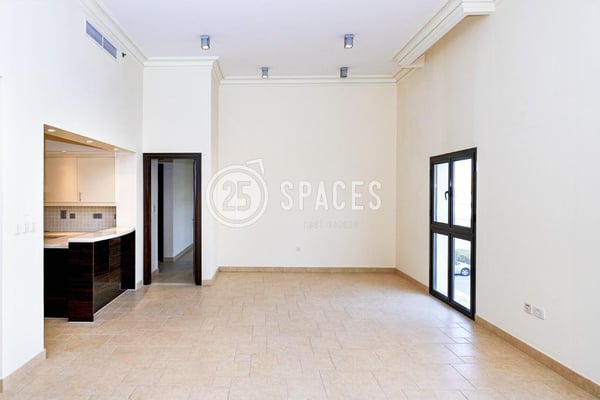 No Agency Fee Three Bedroom Apartment in Qanat - Apartment in Carnaval