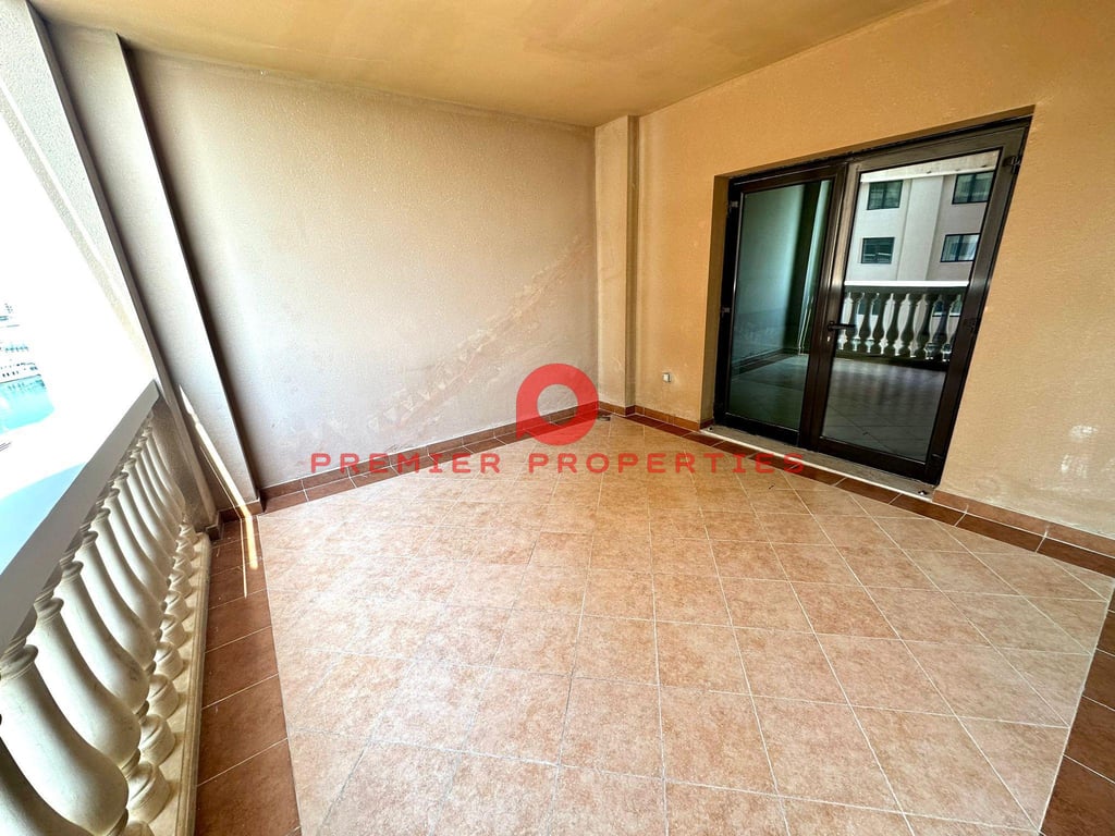 Huge 1 Bedroom Apartment ! Fully Furnished! - Apartment in Porto Arabia