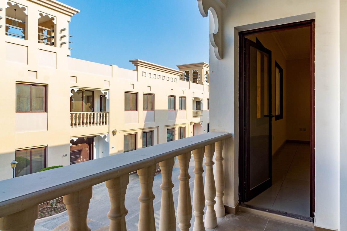 SF 5 Bedroom Villa in Al Mana Hills For Rent - Villa in Al Mana Hills Compound