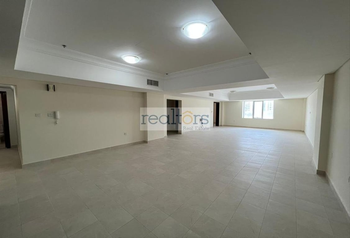 Big Living Room for a 3 Bedroom Apartment in Najma - Apartment in Najma Street