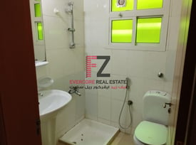 4 BHK | Apartment with maintenance. - Compound Villa in Souk Al gharaffa