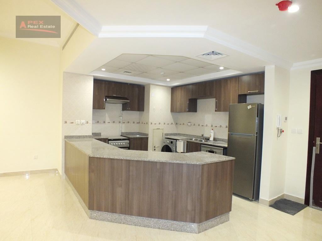 S/F 1BHK Flat In Lusail City + month free - Apartment in Fox Hills A13