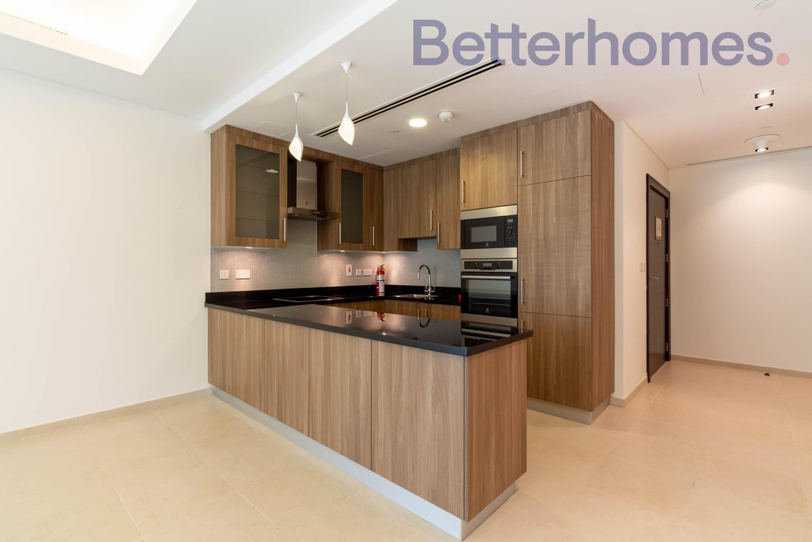 SF 1 Bedroom Apartment For Rent in Viva Bahriya - Apartment in Tower 23