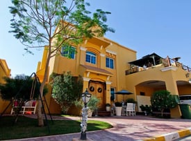 4 Bedroom Villa/ AL FARDAN AGRDEN 05/NO COMMISSION - Villa in Al Waab Street