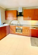 Spacious 2bhk fully furnished ready title deed - Apartment in East Porto Drive