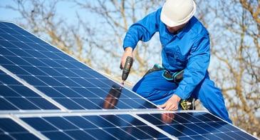 Investing In Solar Power Plants in Qatar