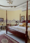 6 Bedroom Villa For Sale in Umm Salal