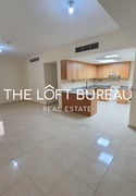 Spacious unfurnished 2BR ground floor - Apartment in Fox Hills