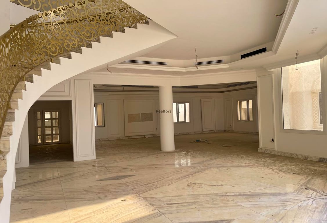 BRAND NEW 9 BEDS VILLA IN RAWDAT HAMAMA - Villa in Rawdat Al Hamama