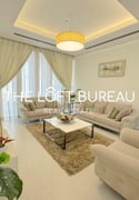 Stunning 5 bedrooms villa with great facilities! - Villa in Muraikh