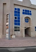 ..commercial building 12 office - Whole Building in Al Hilal