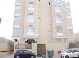 10 Flats (2BHK) - Whole Building in Al Wakra