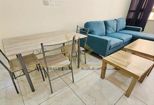 For Rent! 2-Bedroom Apartment in Bin Mahmoud. - Apartment in Fereej Bin Mahmoud North