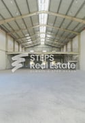 5000SQM Warehouse with Rooms in Birkat Al Awamer - Warehouse in East Industrial Street