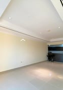 Sea View! Semi Furnished Studio - Bills Included - Apartment in Porto Arabia