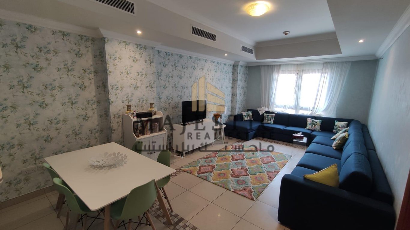 Cool 1 Bedroom Apartment Furnished in The Pearl - Apartment in East Porto Drive