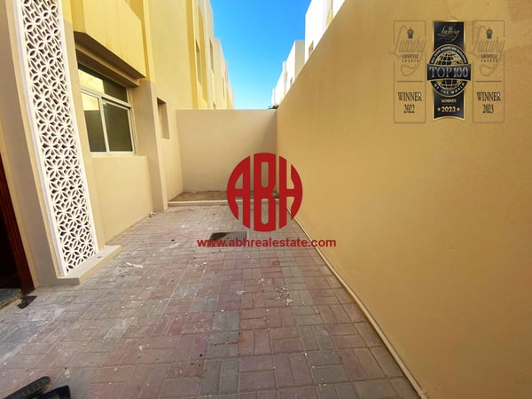 1 MONTH FREE | 4 BDR VILLA | EXCLUSIVE AMENITIES - Villa in Souk Al gharaffa