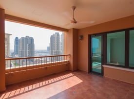 Spacious 2 Bed Apartment with Amazing View - Apartment in Tower 11