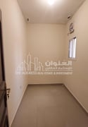 Unfurnished 5Bedroom Standalone Villa with Pool - Villa in Al Duhail North