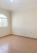 5 Bedroom (UF)villa for bachelors - No Commission - Villa in Al Rawda Street