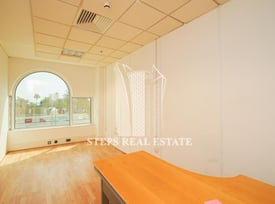 Luxury & Spacious Offices in West Bay for Rent - Office in West Bay