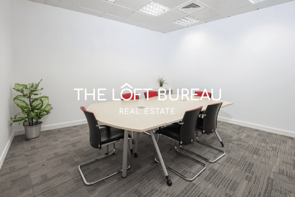 Great Offer! Bills included! No commission! - Office in Alfardan Towers