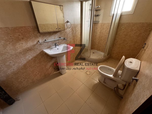 05 BR | Aspire zone | Stand alone | QR. 10000 - Villa in Aspire Zone