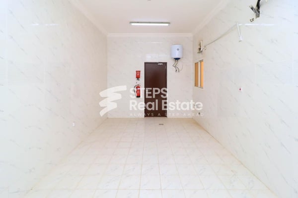 New Labor Camp for Rent in Birkat Al Awamer - Labor Camp in East Industrial Street