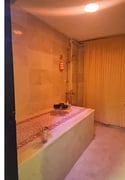 For Rent : SPA/Massage Center in a Four-Star Hotel - Commercial Floor in Fereej Bin Mahmoud South