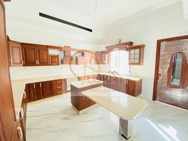 Luxurious  brand new villa for sale in duhail - Villa in Duhail Villas