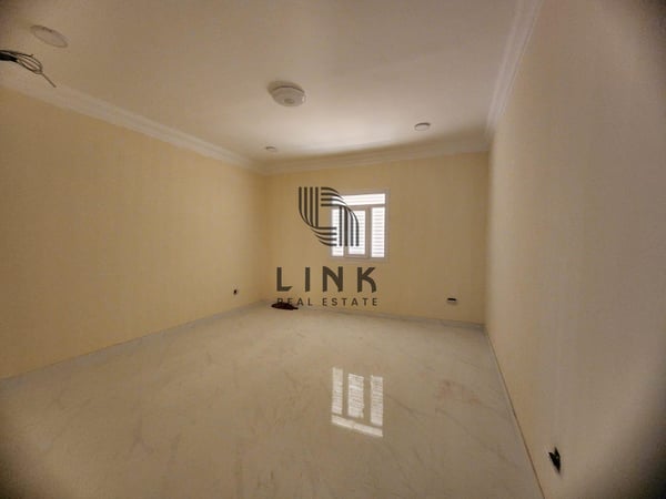 Standalone Brand new Villa 7 Bedrooms + Majliss - Villa in Al Thumama