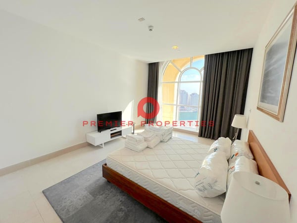 NO COMMISSION! BILLS INCLUDED!3 BR+MAID+OFFICE! - Penthouse in Viva Bahriyah