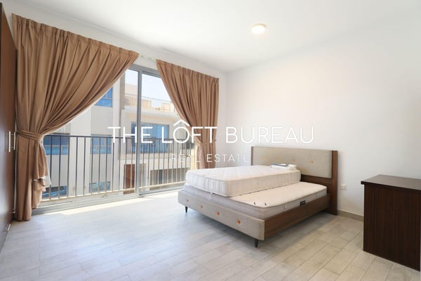 Great Deal! 4 FF Bedroom Villa!Compound!Al Muraikh - Villa in Muraikh