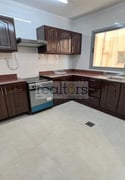 Big Living Room for a 3 Bedroom Apartment in Najma - Apartment in Najma Street